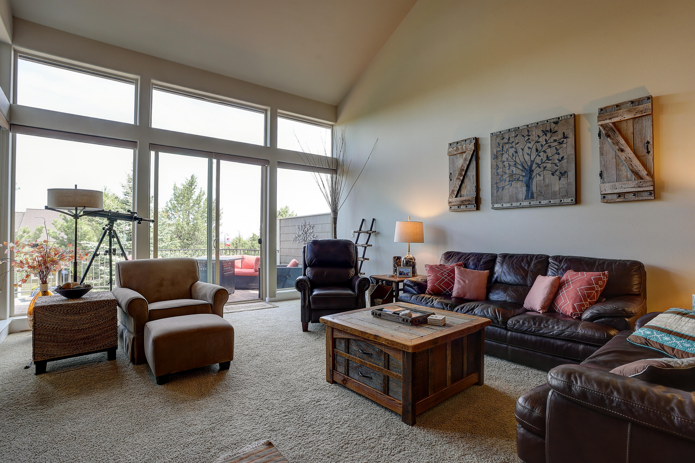 Eagle Crest - Residential