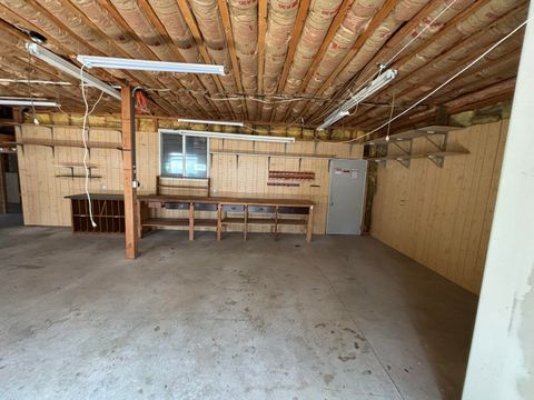Tiny photo for 52363 Glenwood Drive, La Pine, OR 97739 (MLS # 220219684)