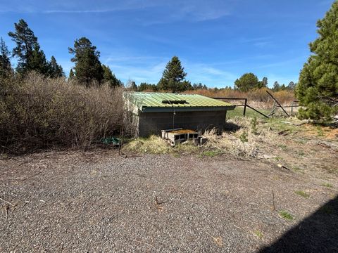 Tiny photo for 52363 Glenwood Drive, La Pine, OR 97739 (MLS # 220219684)