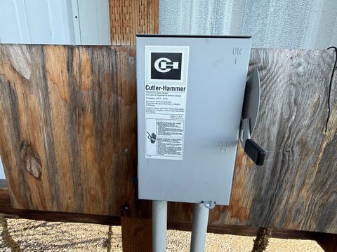 Tiny photo for 52363 Glenwood Drive, La Pine, OR 97739 (MLS # 220219684)