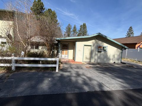 Tiny photo for 52363 Glenwood Drive, La Pine, OR 97739 (MLS # 220219684)