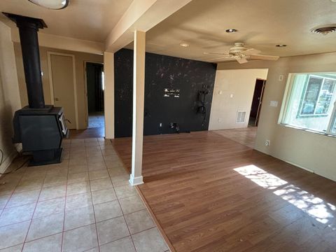 Tiny photo for 52363 Glenwood Drive, La Pine, OR 97739 (MLS # 220219684)