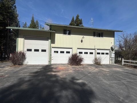Tiny photo for 52363 Glenwood Drive, La Pine, OR 97739 (MLS # 220219684)