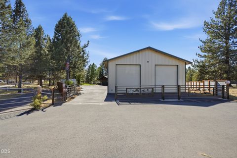 Tiny photo for 16760 Doe Place, La Pine, OR 97739 (MLS # 220225238)