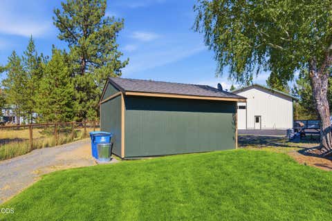 Tiny photo for 16760 Doe Place, La Pine, OR 97739 (MLS # 220225238)