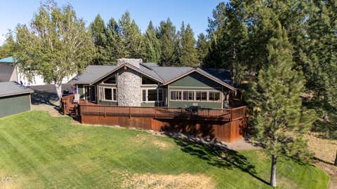 Tiny photo for 16760 Doe Place, La Pine, OR 97739 (MLS # 220225238)