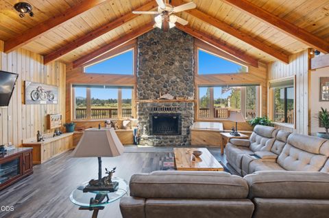 Tiny photo for 16760 Doe Place, La Pine, OR 97739 (MLS # 220225238)