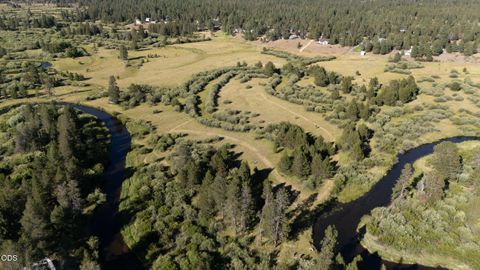 Tiny photo for 16760 Doe Place, La Pine, OR 97739 (MLS # 220225238)