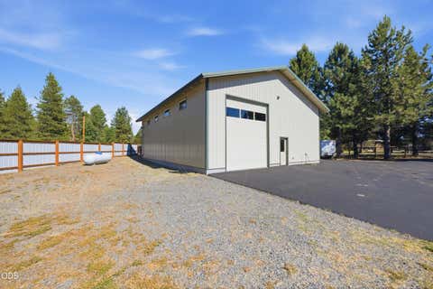 Tiny photo for 16760 Doe Place, La Pine, OR 97739 (MLS # 220225238)