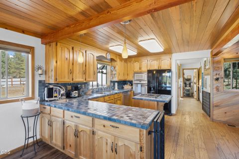 Tiny photo for 16760 Doe Place, La Pine, OR 97739 (MLS # 220225238)