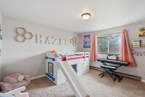 Tiny photo for 1242 SE 8th Street, Prineville, OR 97754 (MLS # 220225376)