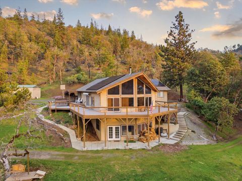 4730 W Griffin Creek Road Medford OR 97501