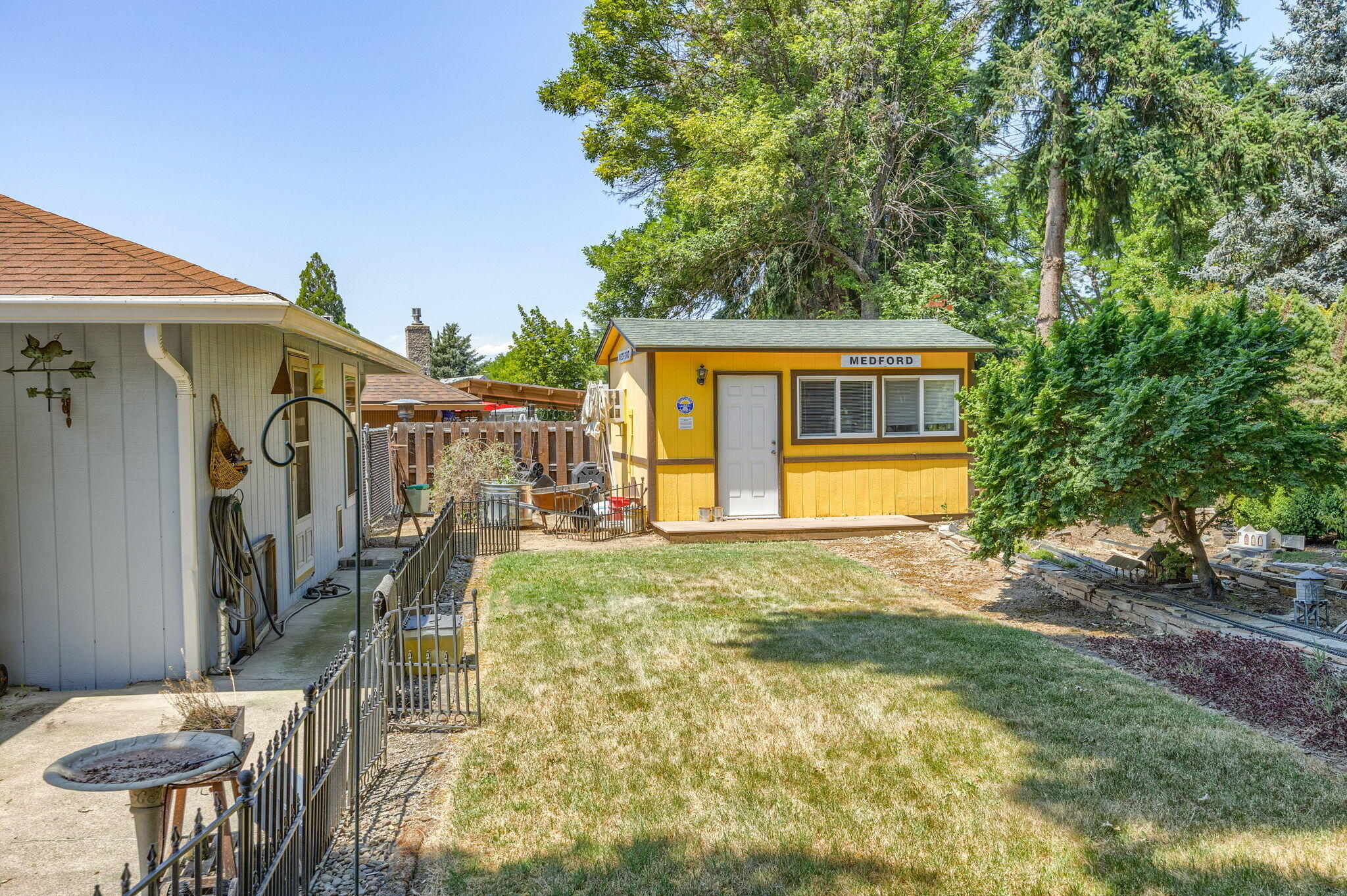 Cedar Hills Unit No 2 - Residential