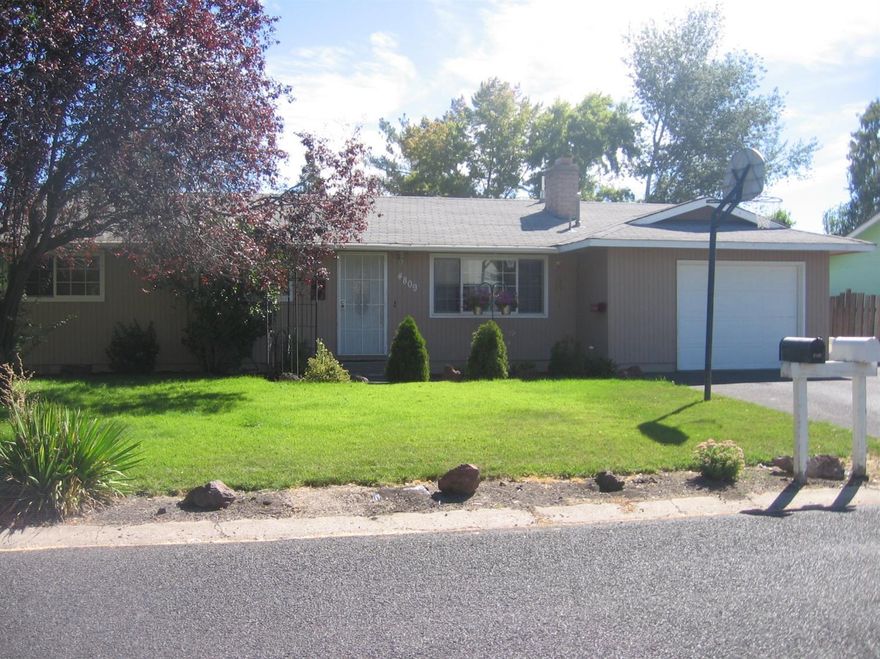 Wow ! Don't miss out on this Beauty ! Immaculate home in the suburbs. Wonderful living room with plush carpet, brick fireplace with gas insert, and A/C. Remodeled kitchen with stainless/ black appliances, new countertops, Oak cabinets Dining room open to kitchen, Nice paint colors throughout 3 bedrooms, 2 full baths, Additional Workout or office area. Huge deck and fenced backyard, 10*10 shed, Attached garage Must see !