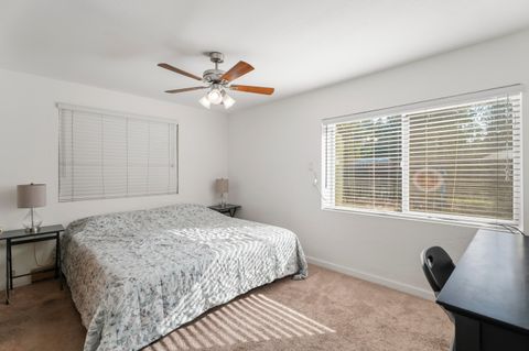 Tiny photo for 14355 Fern Dell Loop, La Pine, OR 97739 (MLS # 220220167)