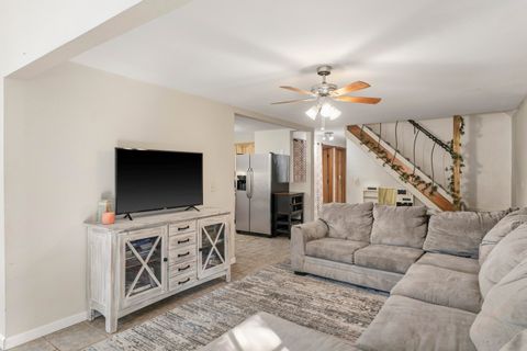 Tiny photo for 14355 Fern Dell Loop, La Pine, OR 97739 (MLS # 220220167)