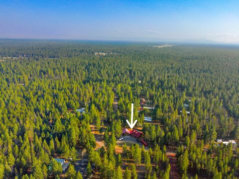 Tiny photo for 14355 Fern Dell Loop, La Pine, OR 97739 (MLS # 220220167)