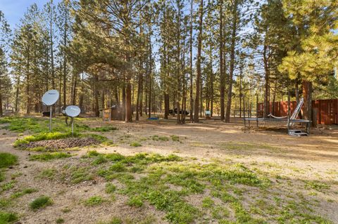 Tiny photo for 14355 Fern Dell Loop, La Pine, OR 97739 (MLS # 220220167)