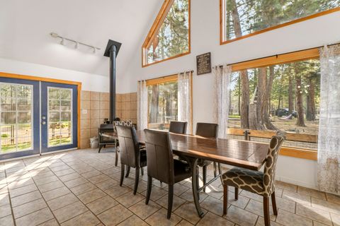 Tiny photo for 14355 Fern Dell Loop, La Pine, OR 97739 (MLS # 220220167)