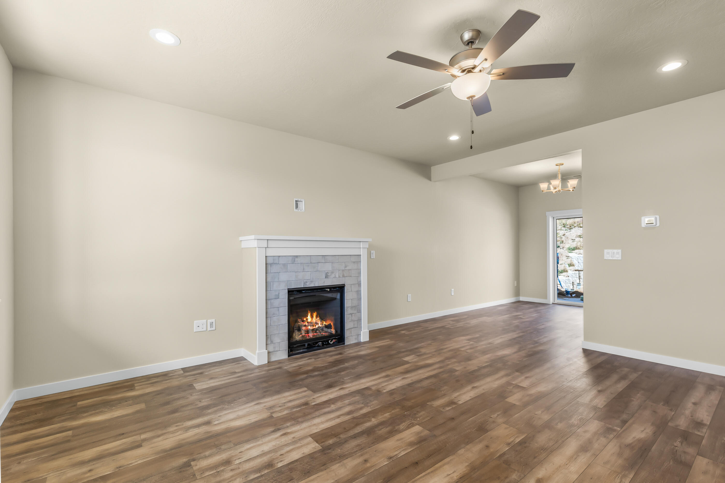 Stoneridge Terrace - Residential