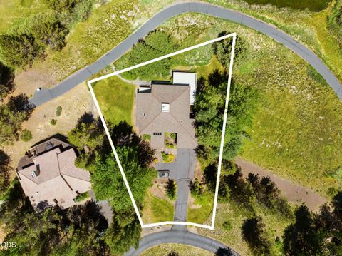 Tiny photo for 56947 Vista Lane #9, Sunriver, OR 97707 (MLS # 220223022)