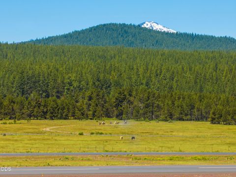 Tiny photo for 56947 Vista Lane #9, Sunriver, OR 97707 (MLS # 220223022)
