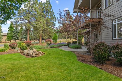 Tiny photo for 10126 Cinnamon Teal Drive, Klamath Falls, OR 97601 (MLS # 220224208)