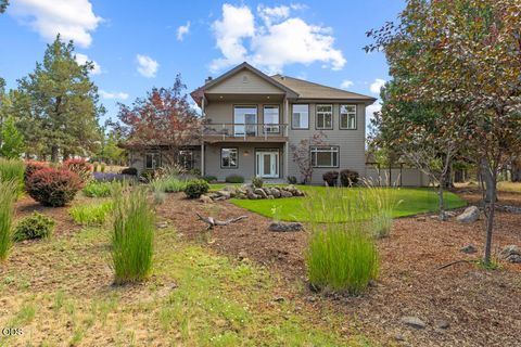 Tiny photo for 10126 Cinnamon Teal Drive, Klamath Falls, OR 97601 (MLS # 220224208)