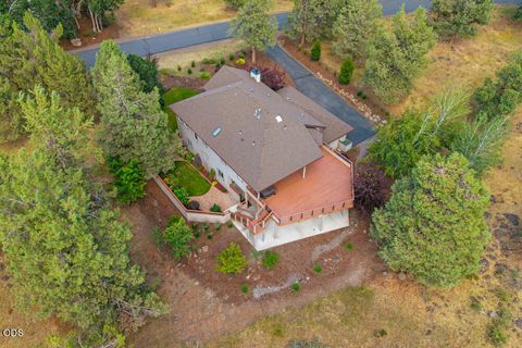Tiny photo for 10126 Cinnamon Teal Drive, Klamath Falls, OR 97601 (MLS # 220224208)