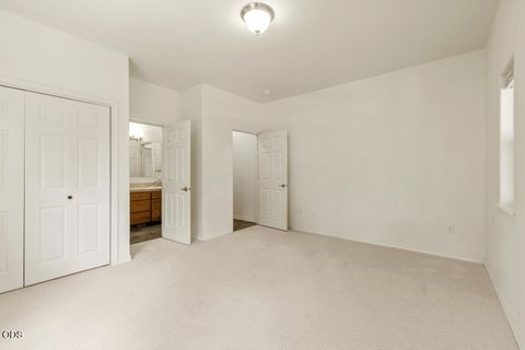 Tiny photo for 10126 Cinnamon Teal Drive, Klamath Falls, OR 97601 (MLS # 220224208)