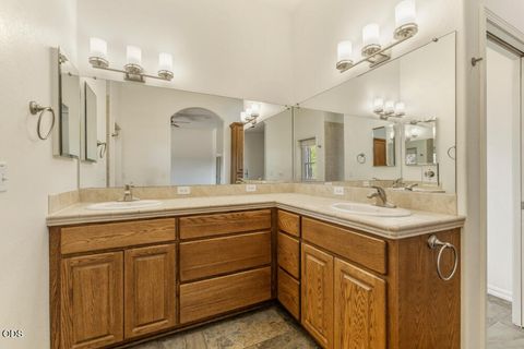 Tiny photo for 10126 Cinnamon Teal Drive, Klamath Falls, OR 97601 (MLS # 220224208)