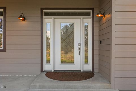 Tiny photo for 10126 Cinnamon Teal Drive, Klamath Falls, OR 97601 (MLS # 220224208)
