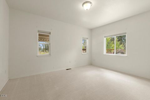 Tiny photo for 10126 Cinnamon Teal Drive, Klamath Falls, OR 97601 (MLS # 220224208)