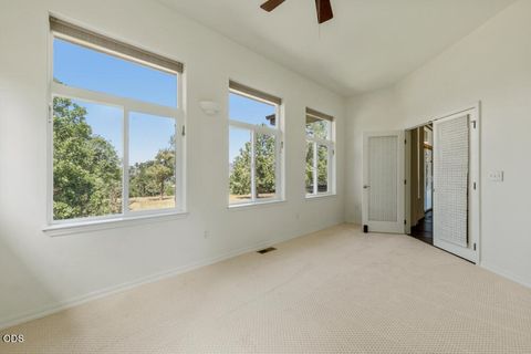 Tiny photo for 10126 Cinnamon Teal Drive, Klamath Falls, OR 97601 (MLS # 220224208)