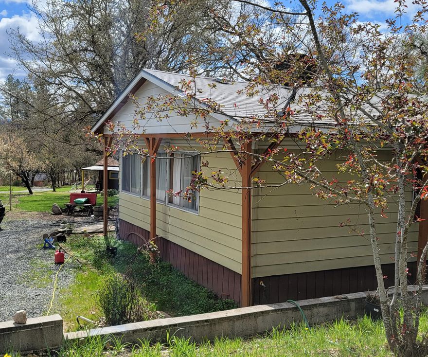 7000 Lower River Rd #220120255 will be sold only with 6998 Lower River Rd #220120263 for a combined price of $500,000.Good opportunity to build your own dream home on 4.55 acres. There is a livable 1973, 3 bed 2 bath MF home and a large block shop along with another out building. There is another 5.45 acre lot #400 directly in back along with a lot #700 that must go together, Last 4 hr well flow was 12 gpm per owner. This. property is very usable. Please no drive by's, you can not see it from street. The other 5+ acre property in back has its own legal driveway but is not cut in as of yet.