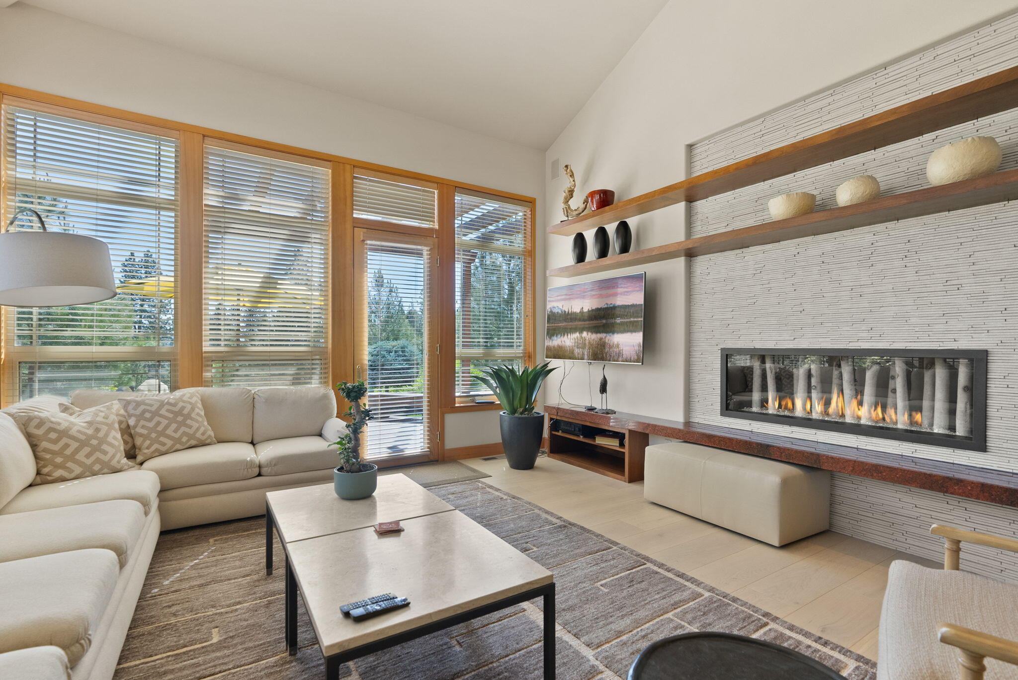 Broken Top - Residential