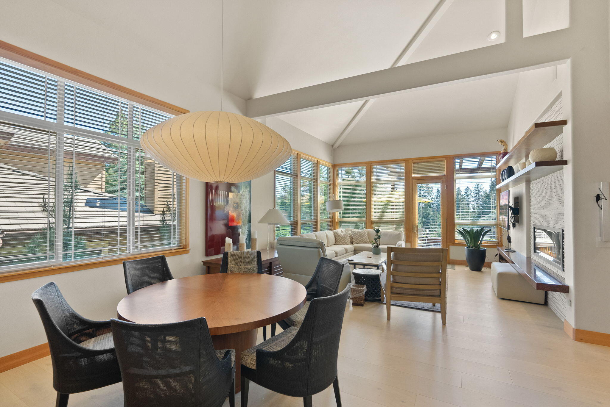 Broken Top - Residential