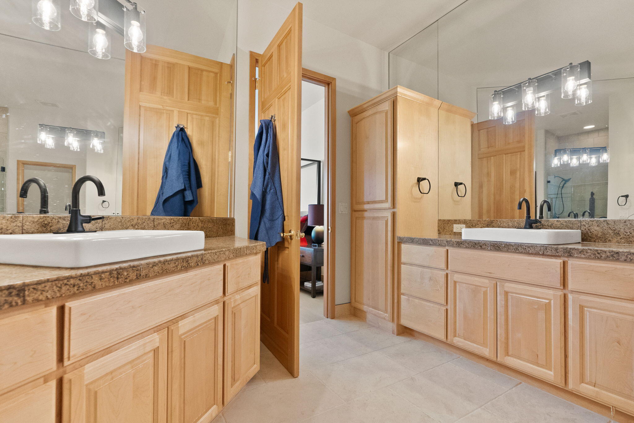 Broken Top - Residential