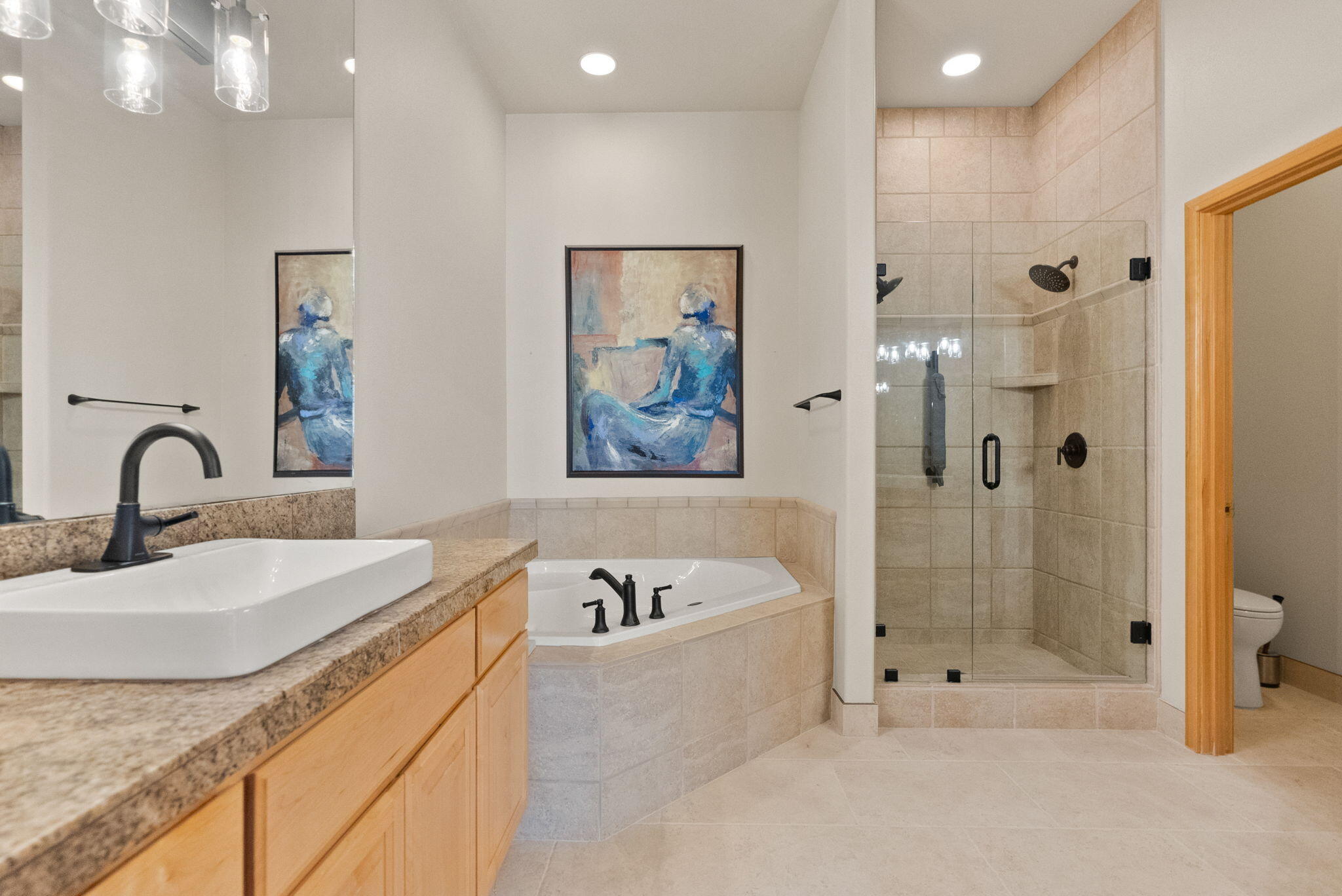 Broken Top - Residential