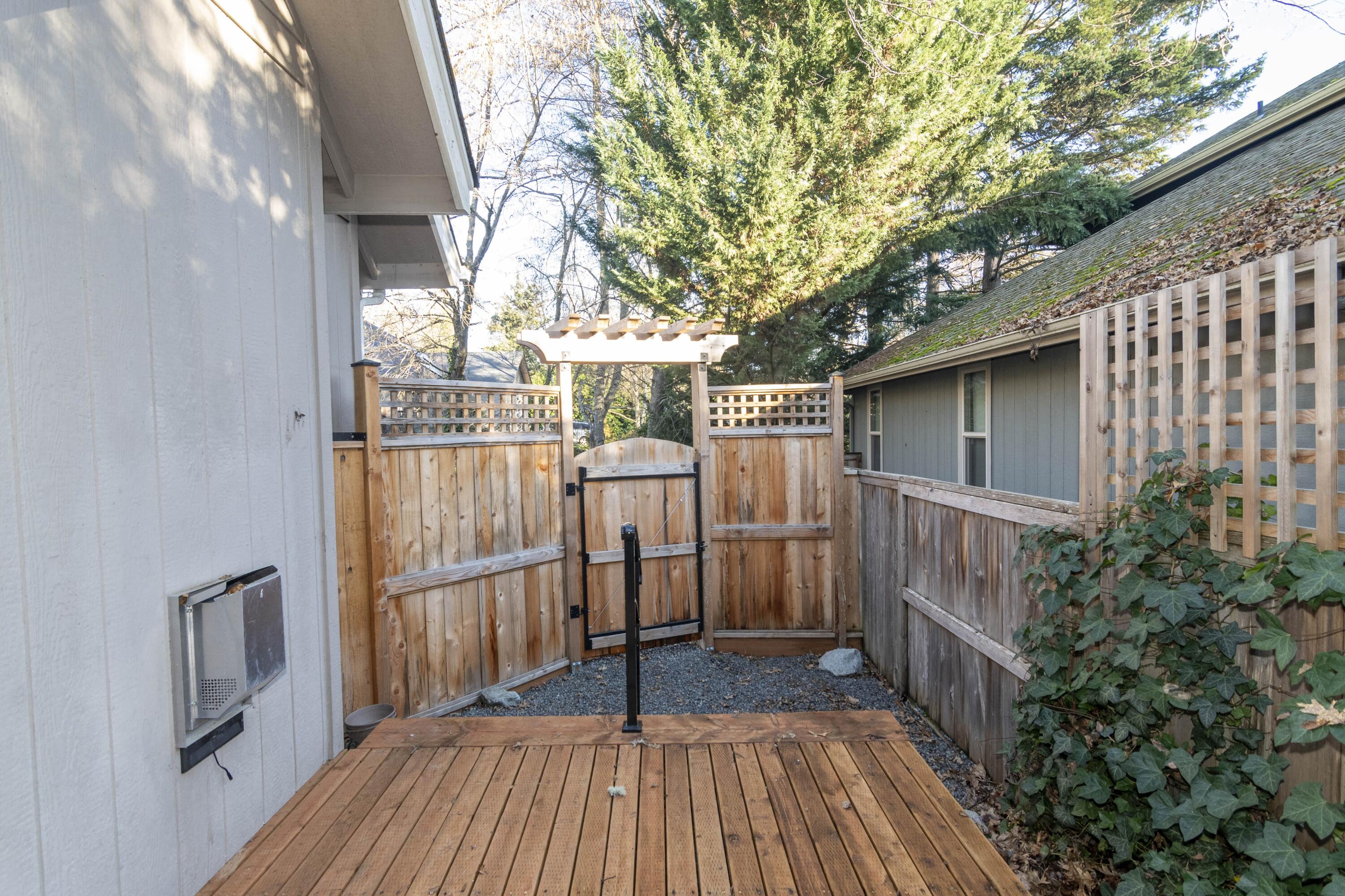 Blue Grouse Creek Subdivision - Residential