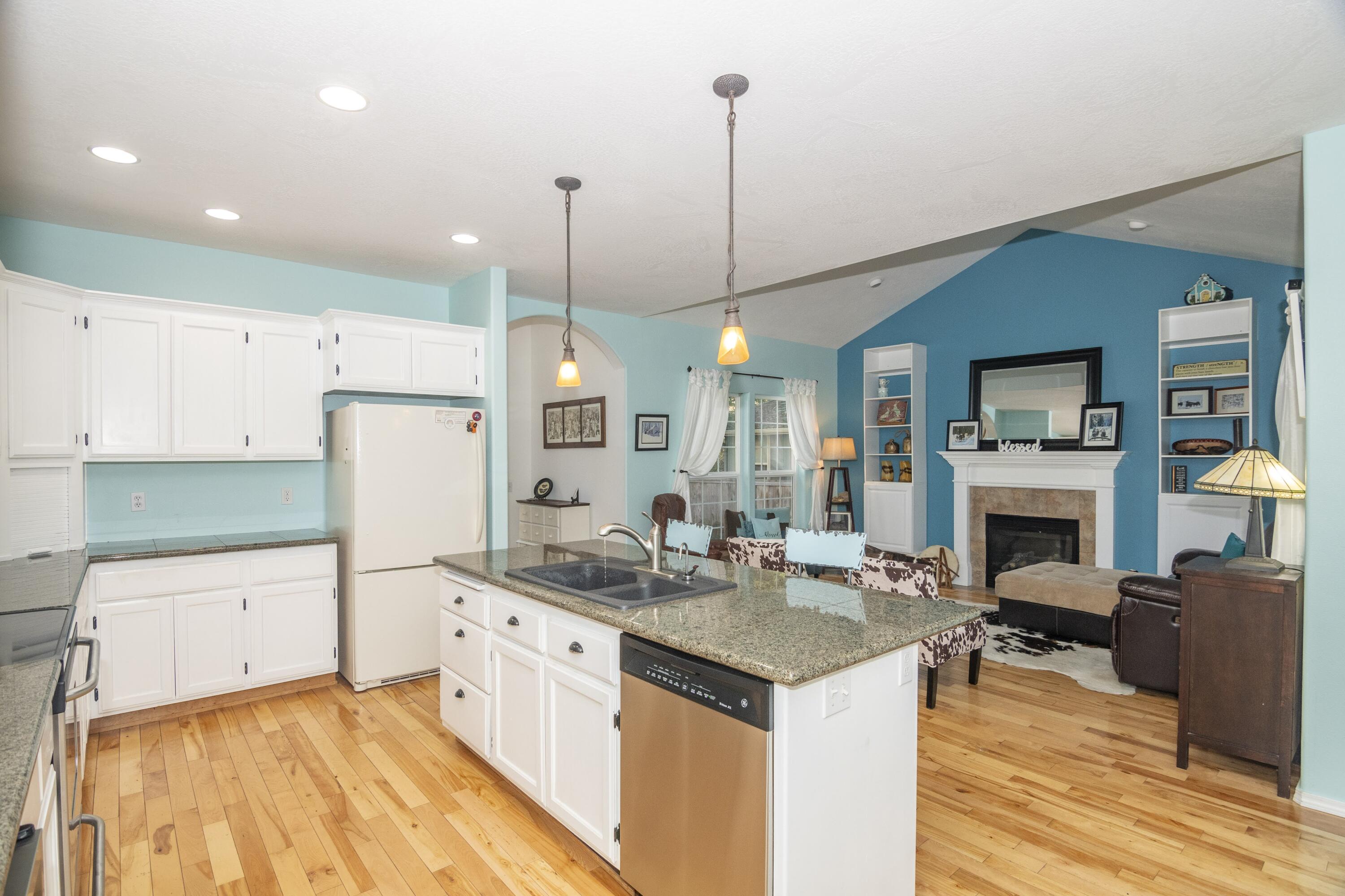 Blue Grouse Creek Subdivision - Residential