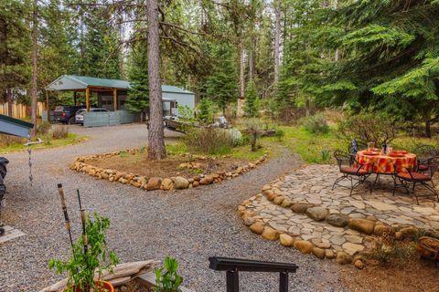 Tiny photo for 31640 Mountain Lakes Drive, Klamath Falls, OR 97601 (MLS # 220221299)