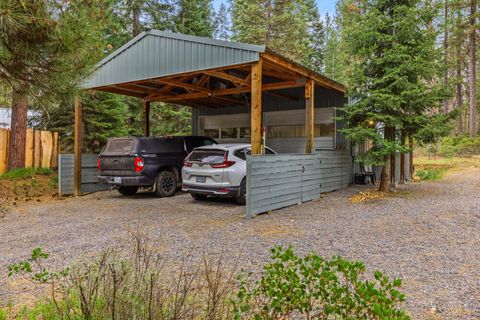 Tiny photo for 31640 Mountain Lakes Drive, Klamath Falls, OR 97601 (MLS # 220221299)