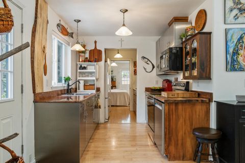 Tiny photo for 31640 Mountain Lakes Drive, Klamath Falls, OR 97601 (MLS # 220221299)