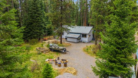 Tiny photo for 31640 Mountain Lakes Drive, Klamath Falls, OR 97601 (MLS # 220221299)