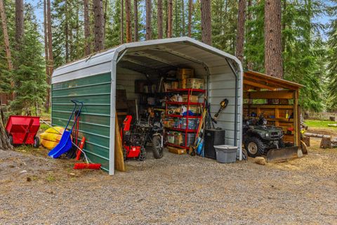 Tiny photo for 31640 Mountain Lakes Drive, Klamath Falls, OR 97601 (MLS # 220221299)
