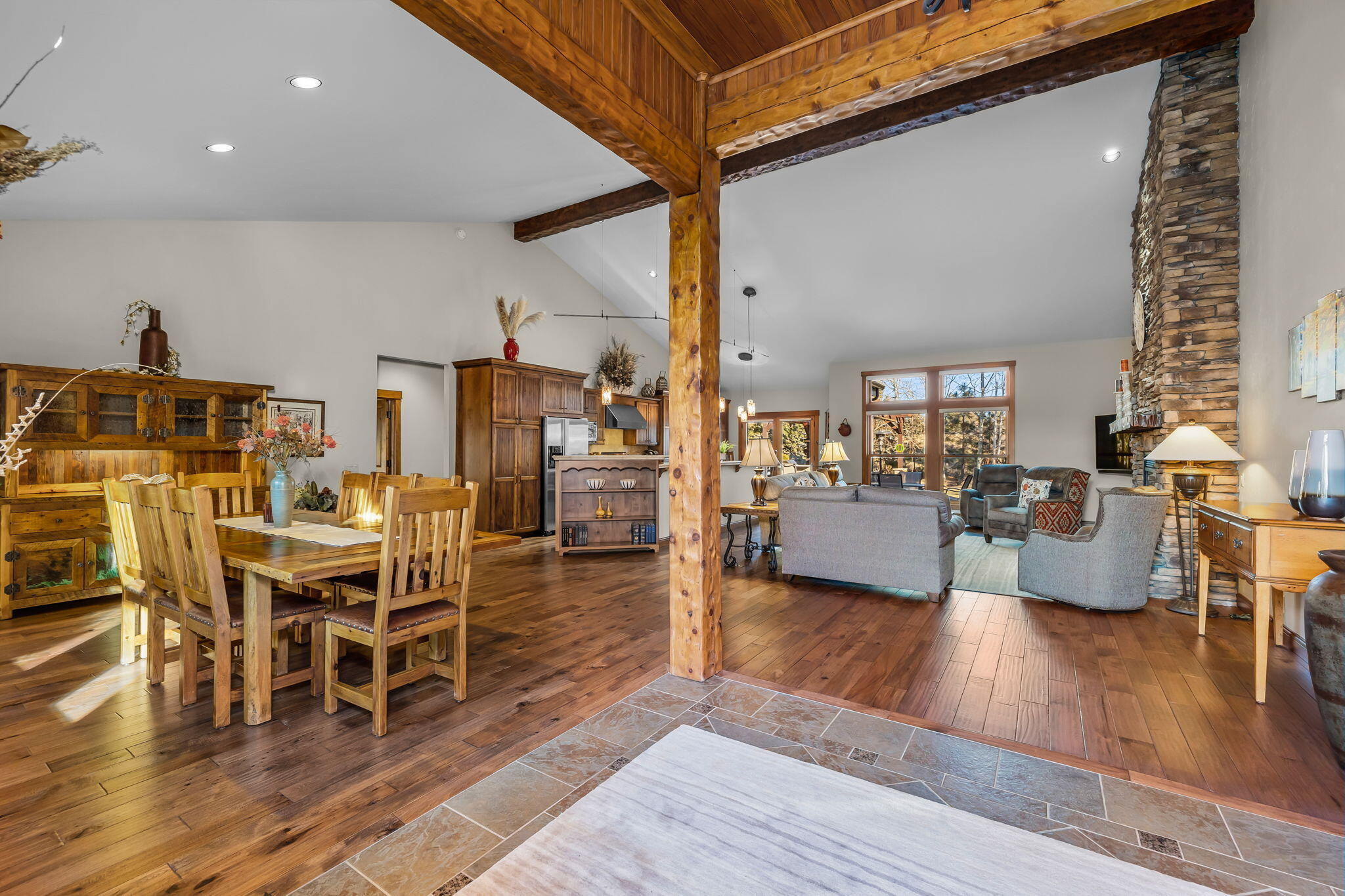 Broken Top - Residential