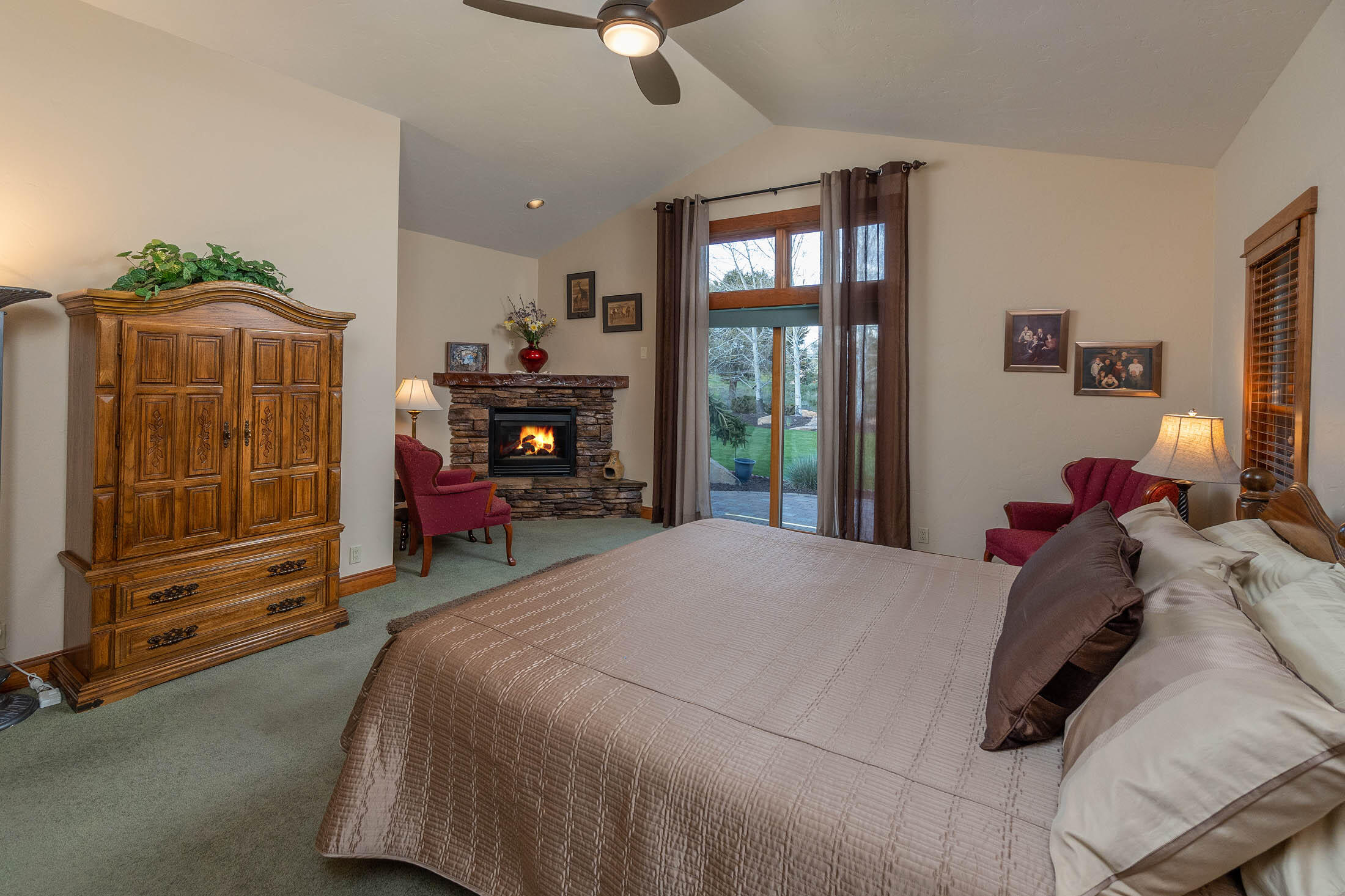 Broken Top - Residential