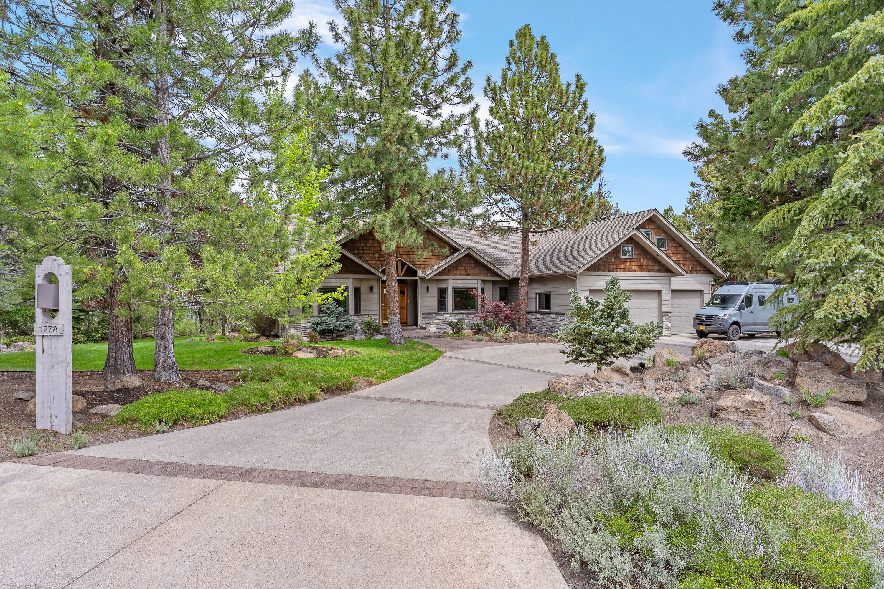 Awbrey Butte - Residential