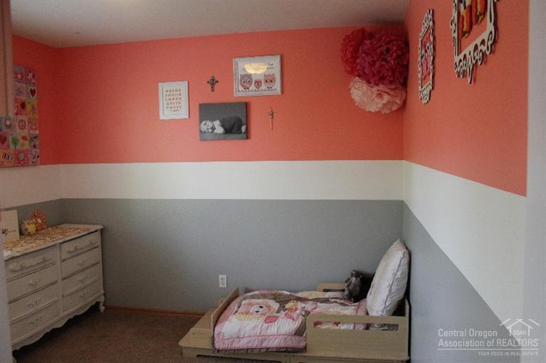 Larkspur - Residential